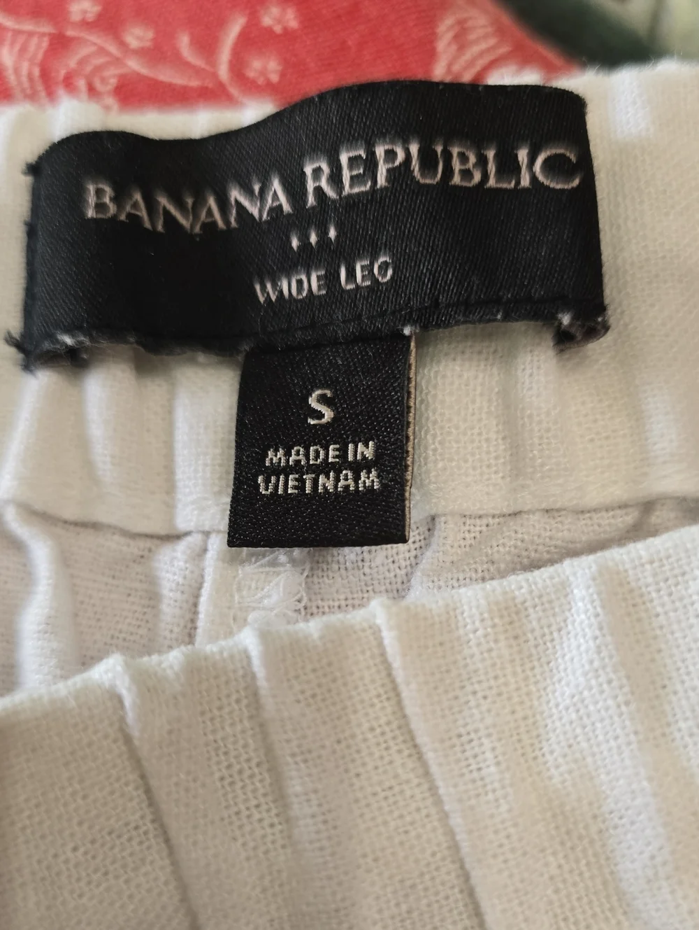 Banana Republic White Linen Drawstring Hybrid Shorts